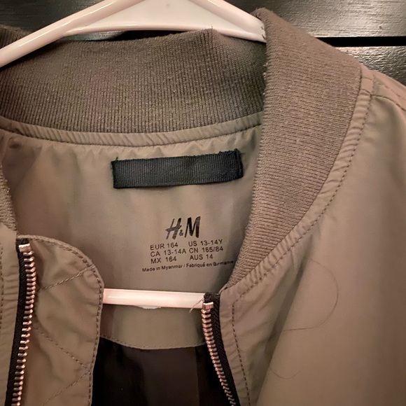 Bomber jacket - Picture 3 of 4